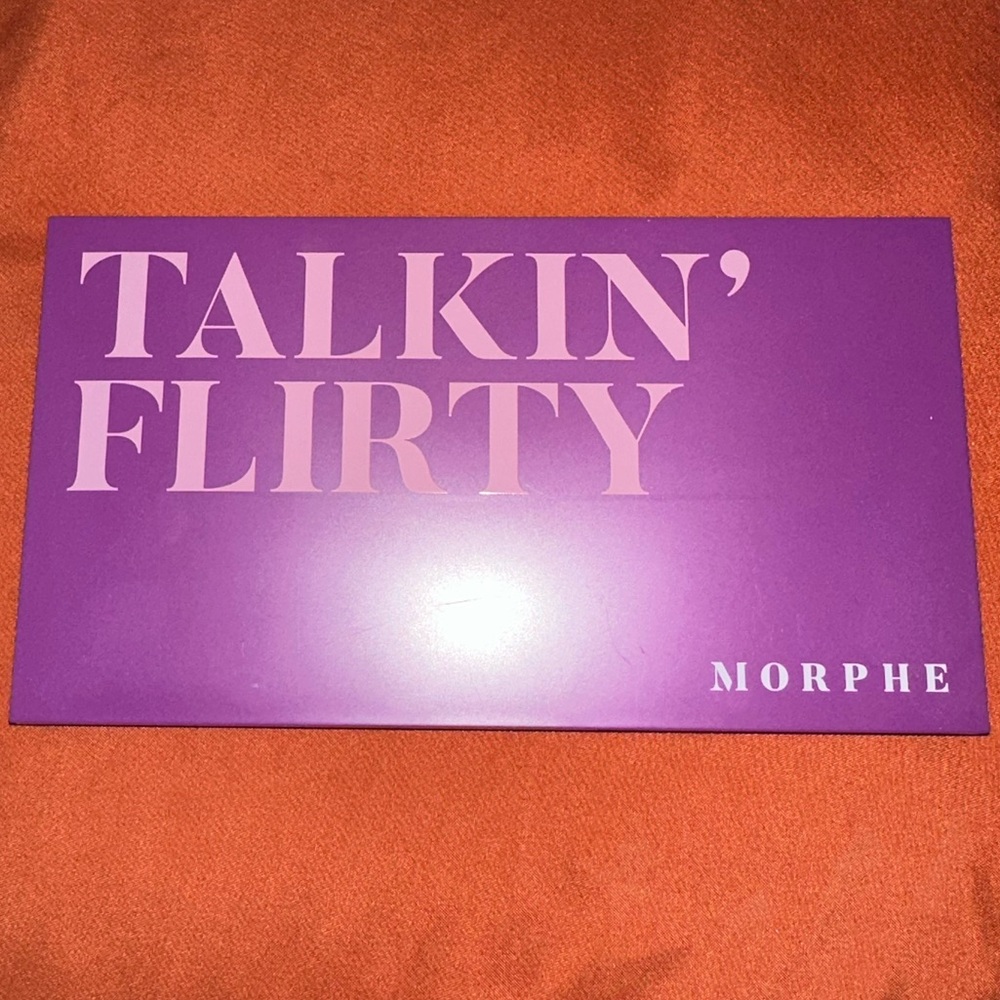 TALKIN FLIRTY EYESHADOW PALETTE